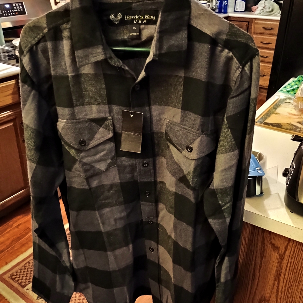 Men's Black Plaid Casual Button Down Shirt